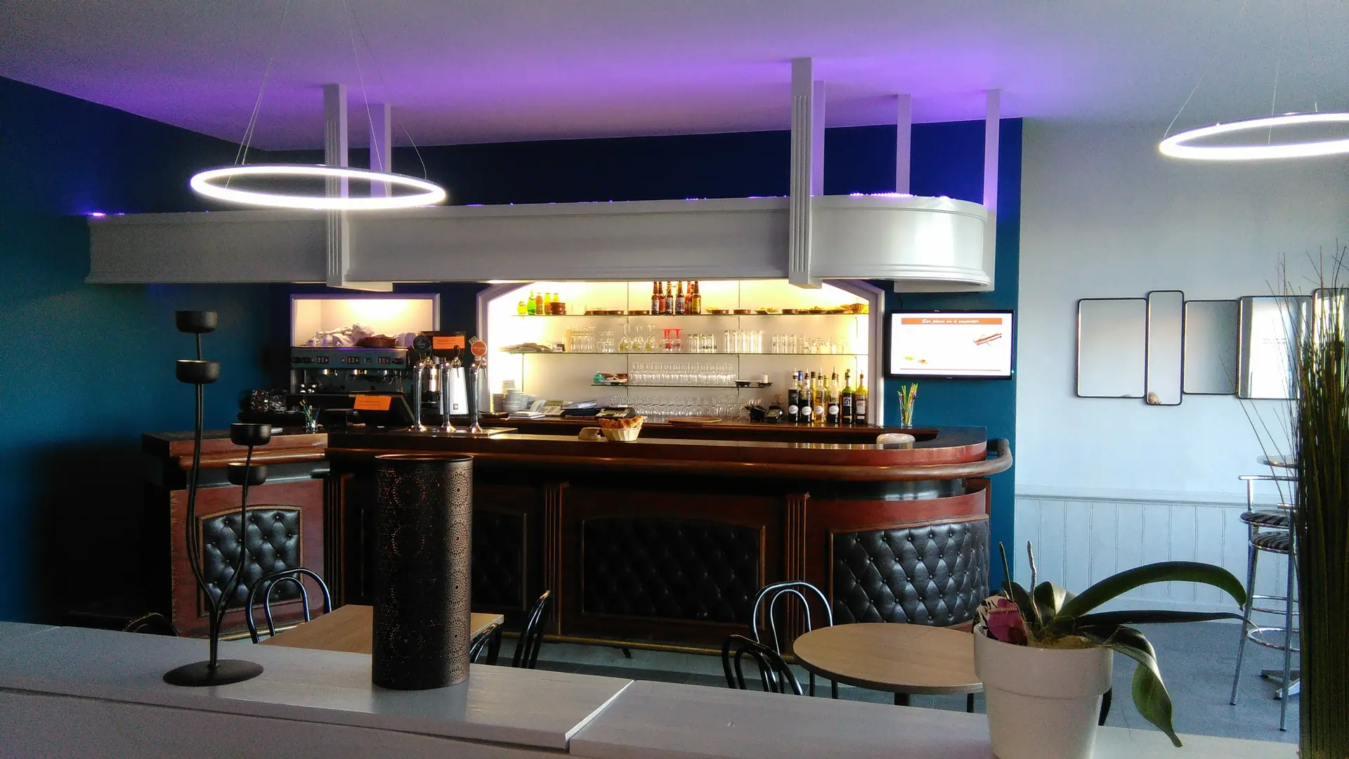 hotel-claire-de-lie-Salle Bar-vallet-44