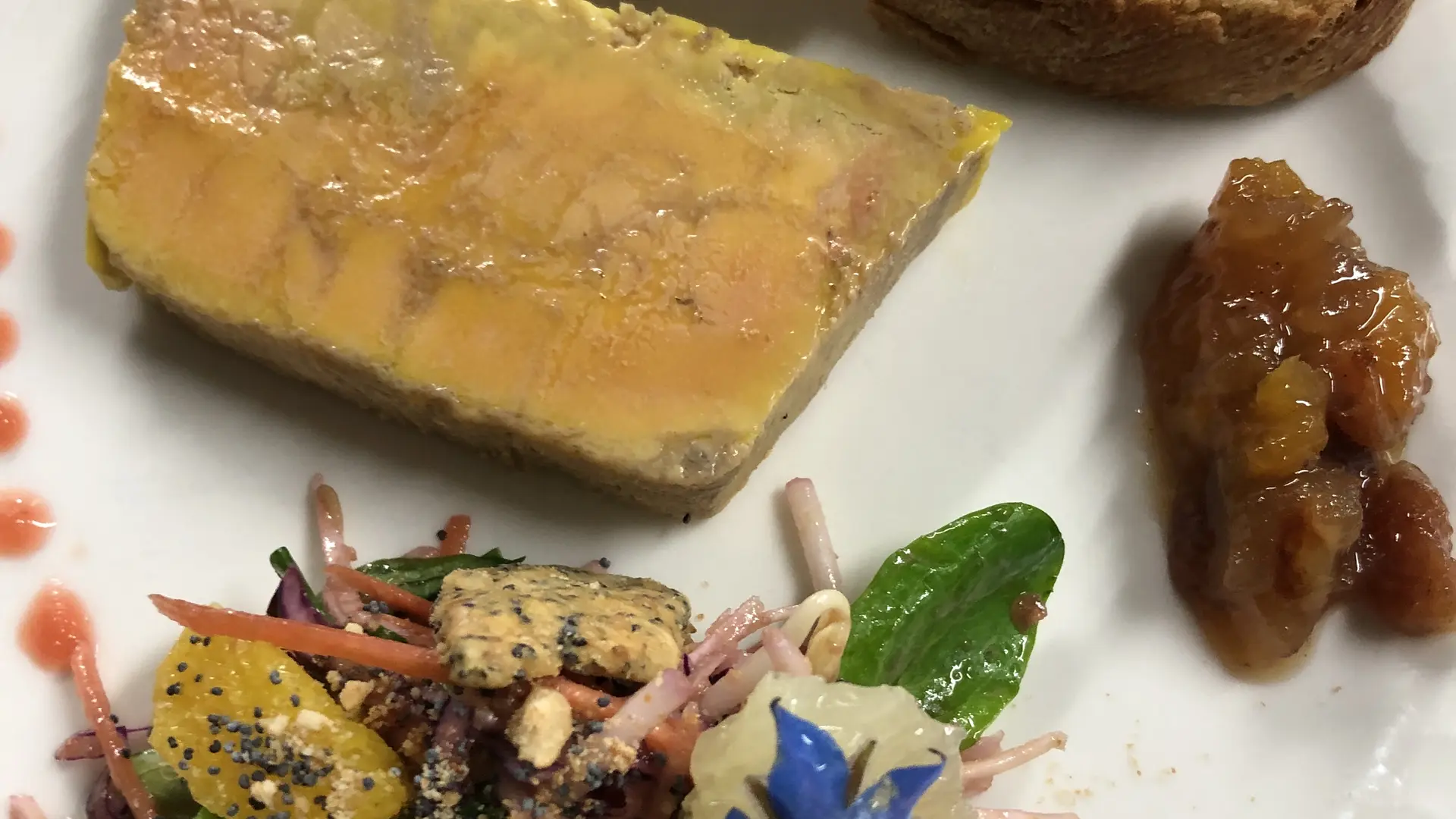 Le foie gras de canard maison mi-cuit