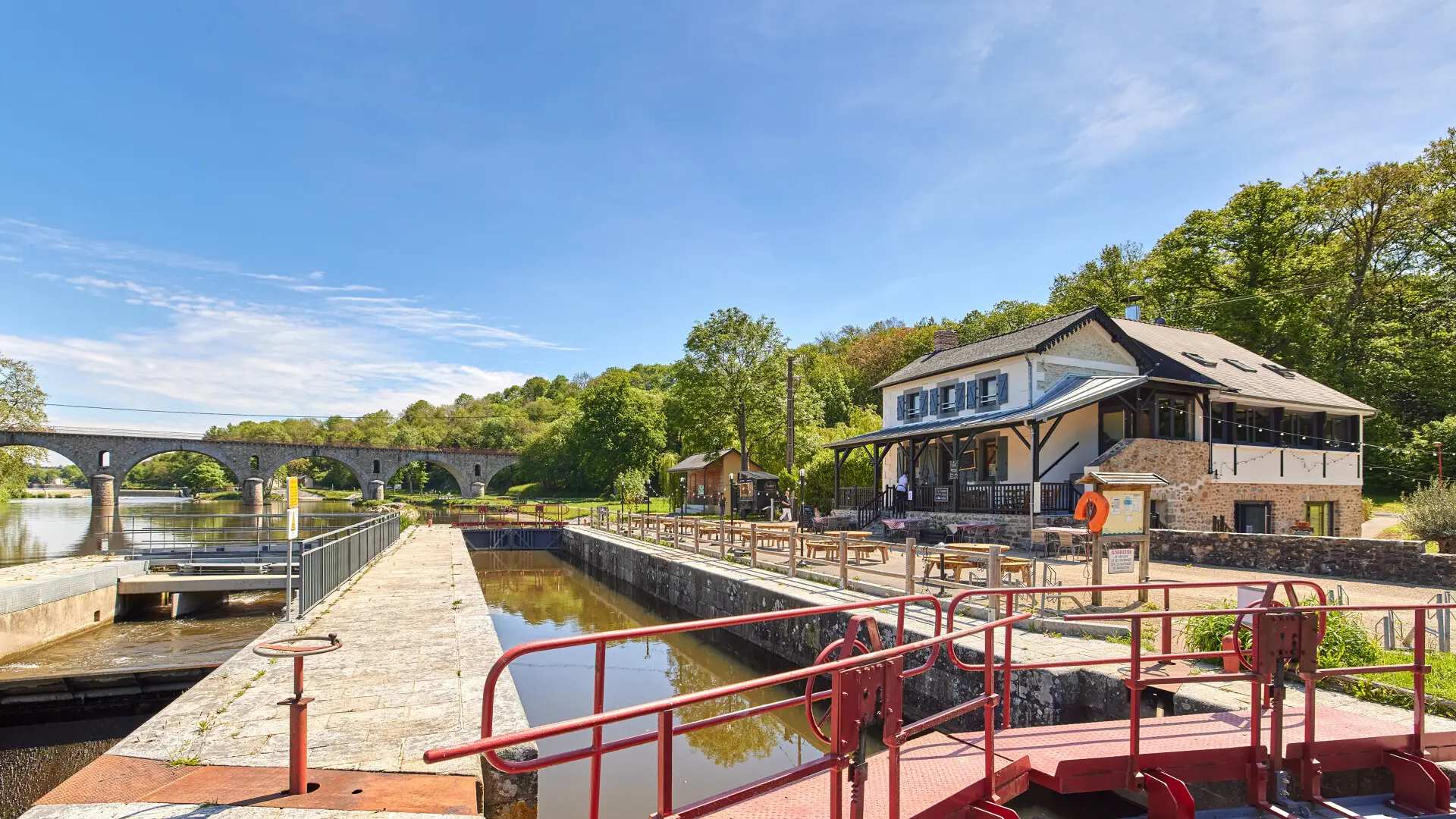 La_Guinguette_a_Montflours-CP-Alexandre_Lamoureux_-_Mayenne_Tourisme-6778-1920px