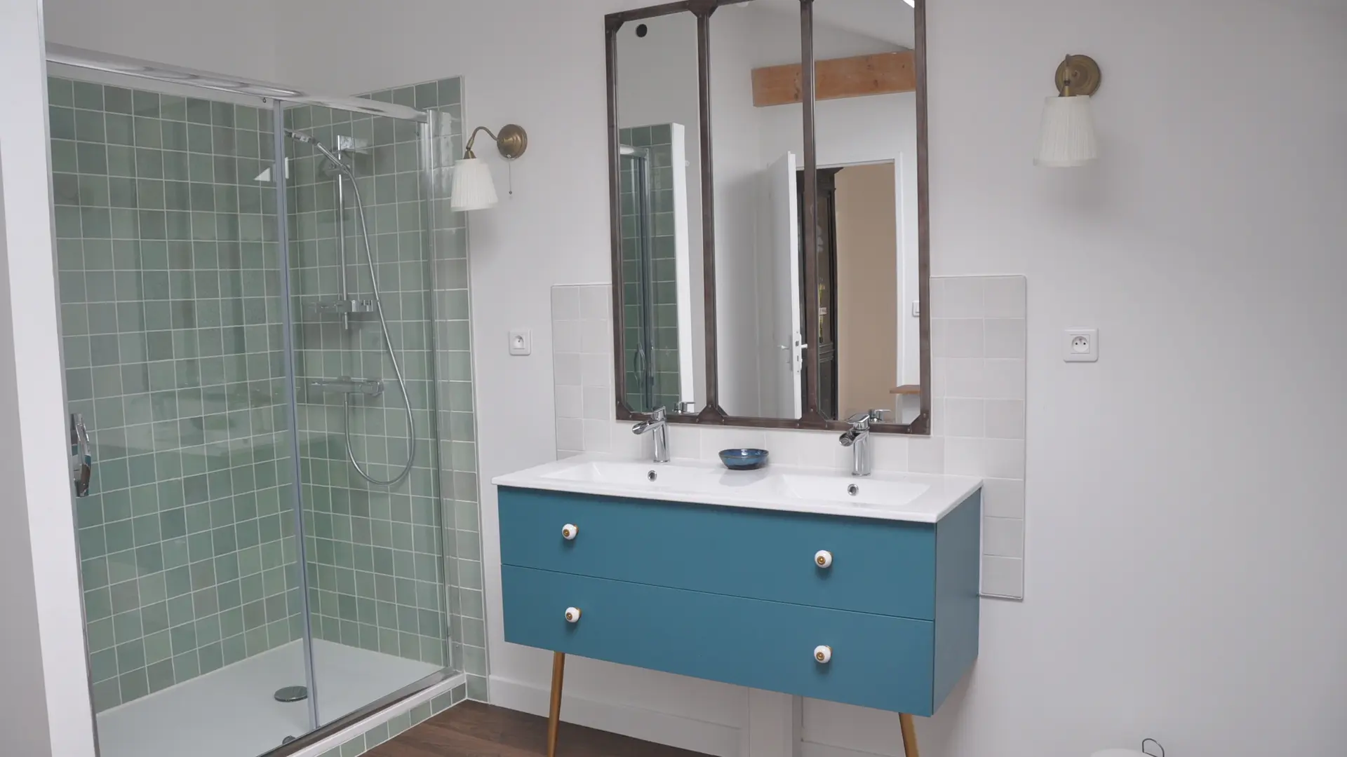 La salle de bain du haut