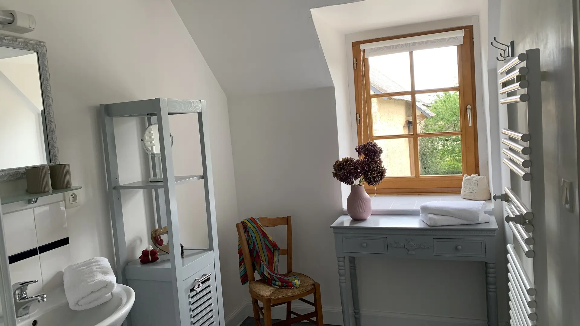 Chambres d'hôtes La Basse Cour - Ancinnes - Salle d'eau 1