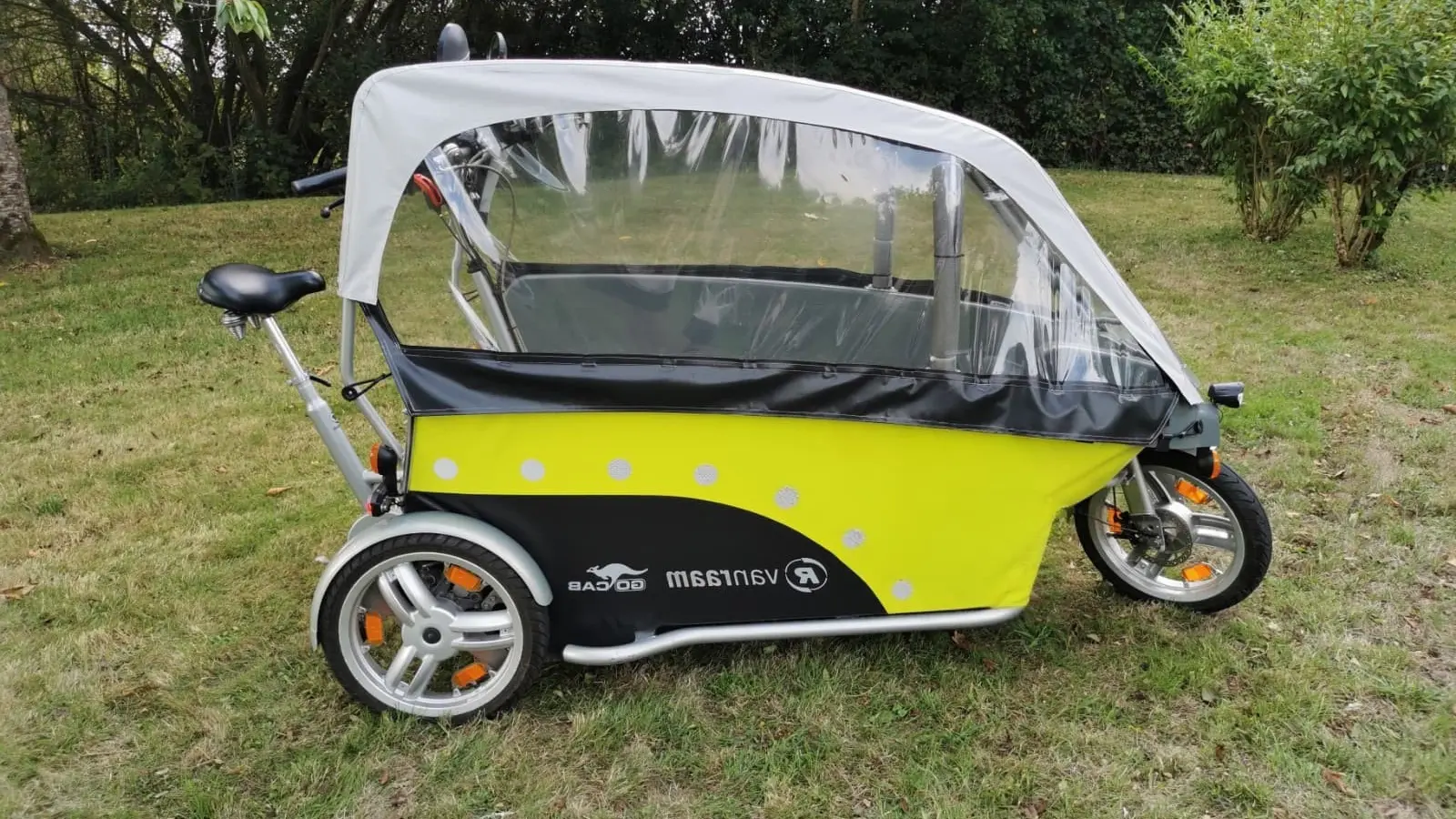 Vélo cargo Go Cab® à assistance électrique, 6 enfants max