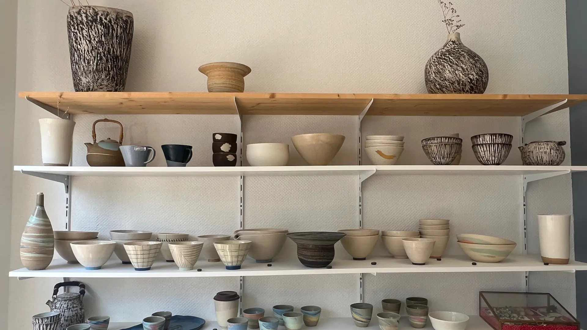 cha vases et tasses
