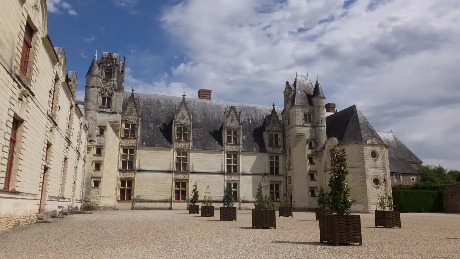 chateau-de-goulaine