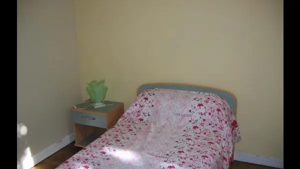 60410 - Chambre étage lit de 90 Lollier St Nazaire©VCC/LAD