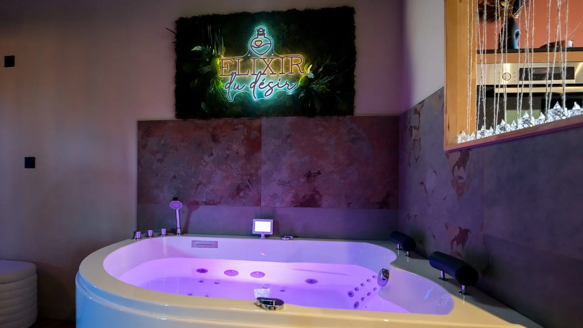 elixir-du-desir-166-scaled