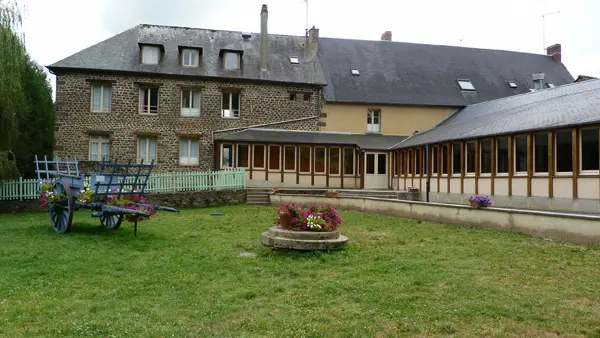 Gîte de Vandoeuvre - Saint-Léonard-des-Bois - extérieur