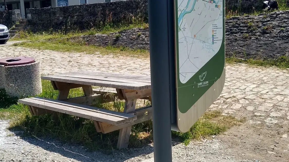 halte-velo-st-julien-levignobledenantes