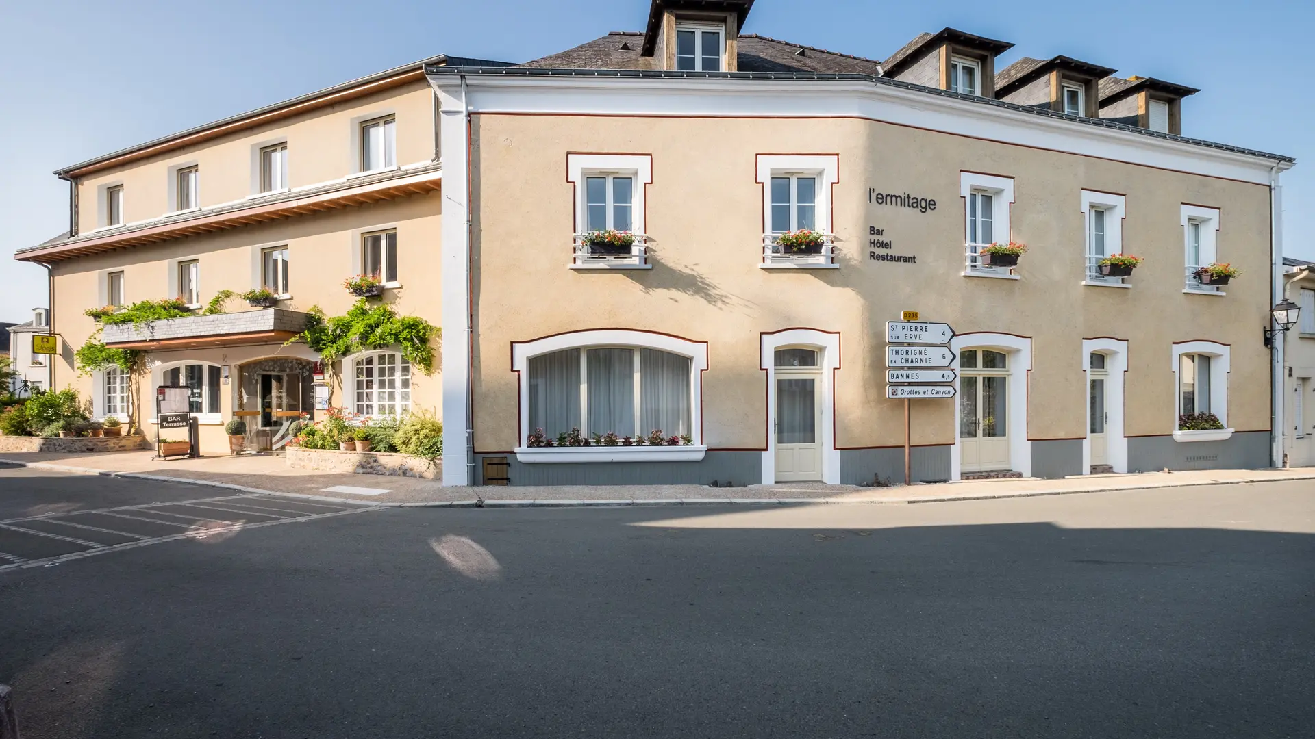 l'ermitage hotel & restaurant, hotel laval, restaurant laval, séminaire laval, hotel sable-sur-sarthe (39)