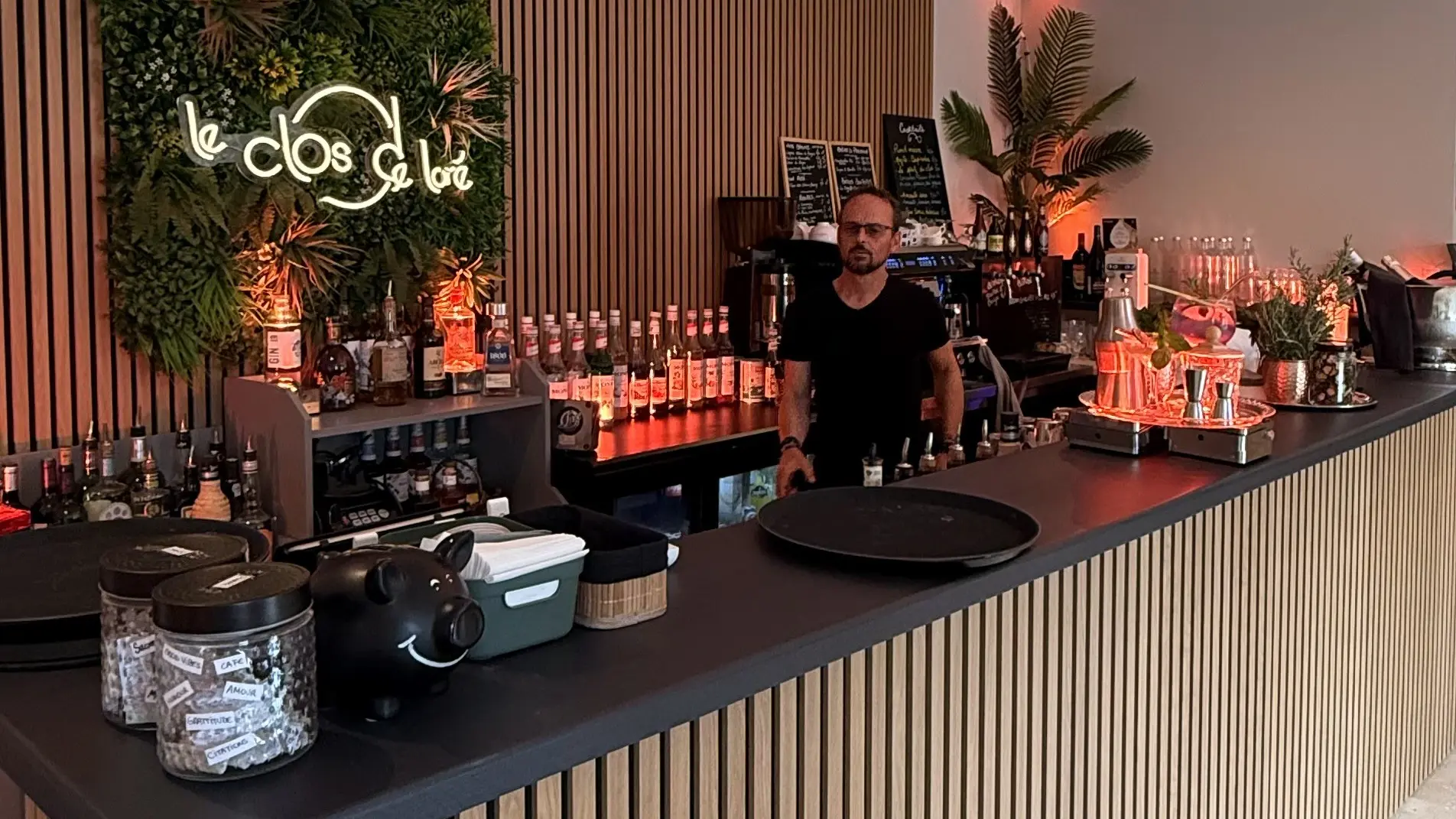 partie bar le clos de Loré