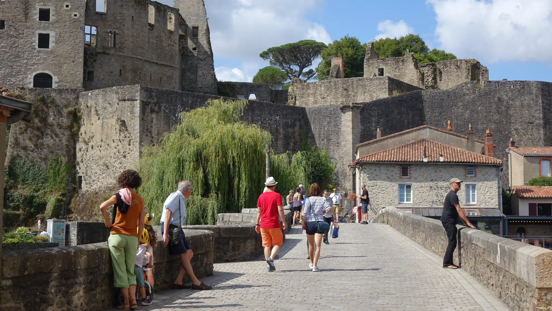 photos ville clisson credit office tourisme du vignoble de nantes (3)
