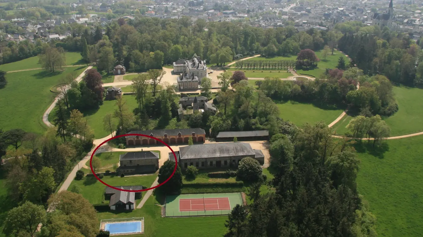 photo aérienne l'orangerie