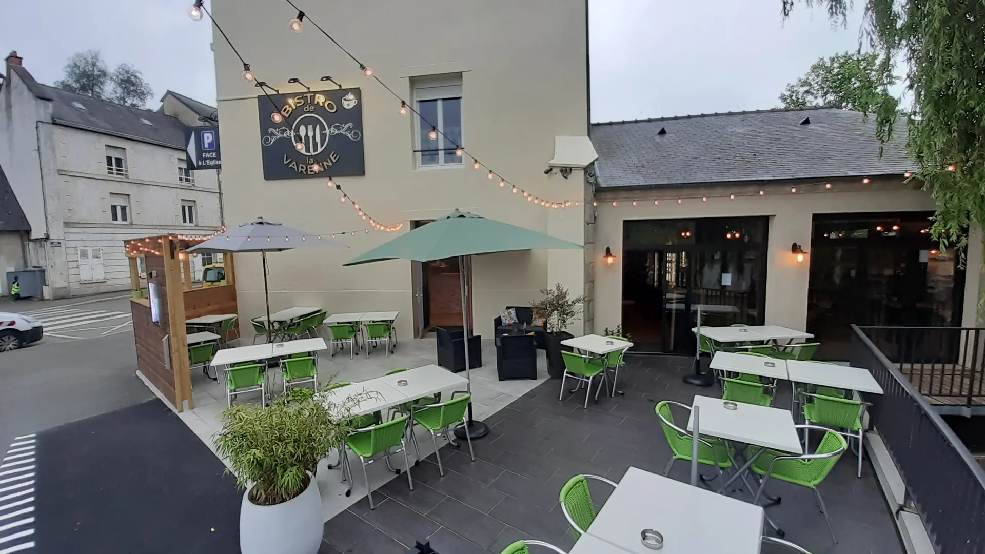 Restaurant-le-bistro-de-la-varenne-ambrieres-les-vallees- 53 -6