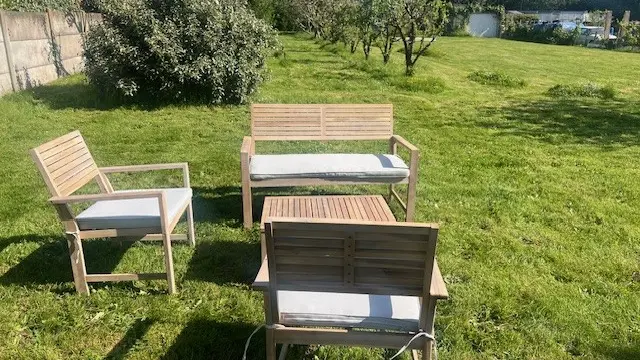 salon de jardin maison Lesnais