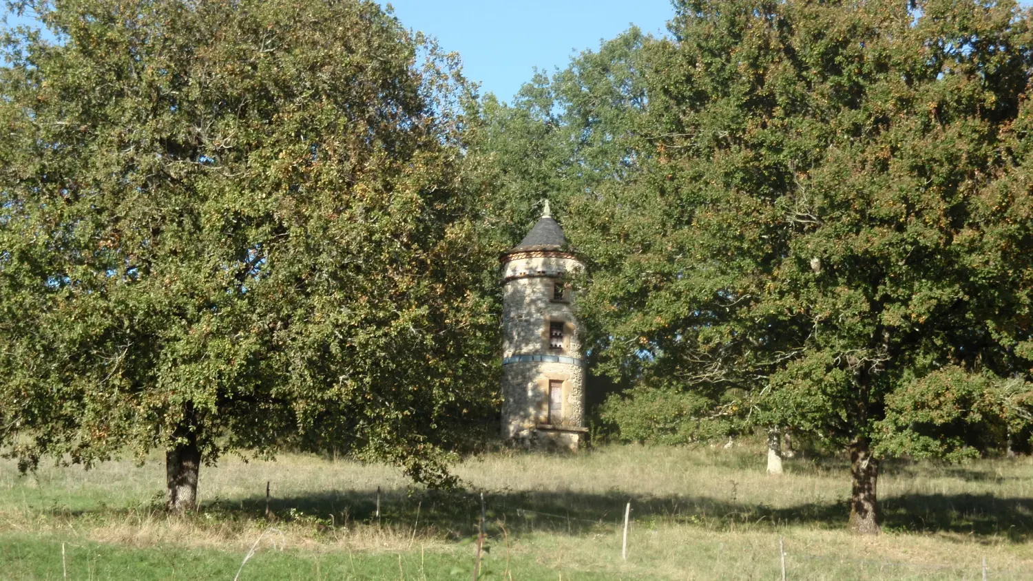 4 BILHAC - Du château au moulin (4)
