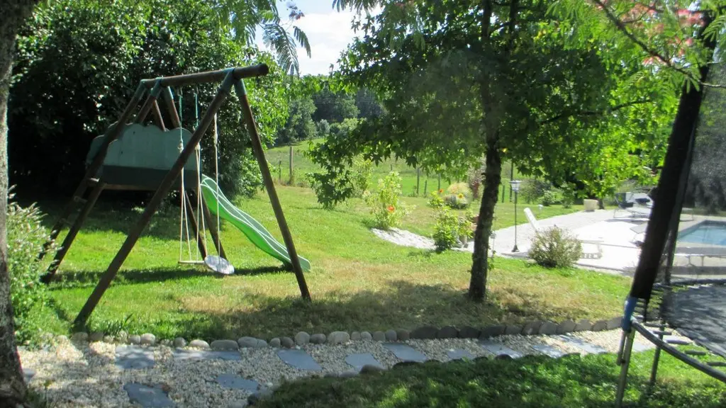 Gîte de la Ferme de la Chapelle St Jean-jeuxEnfants_Beynat