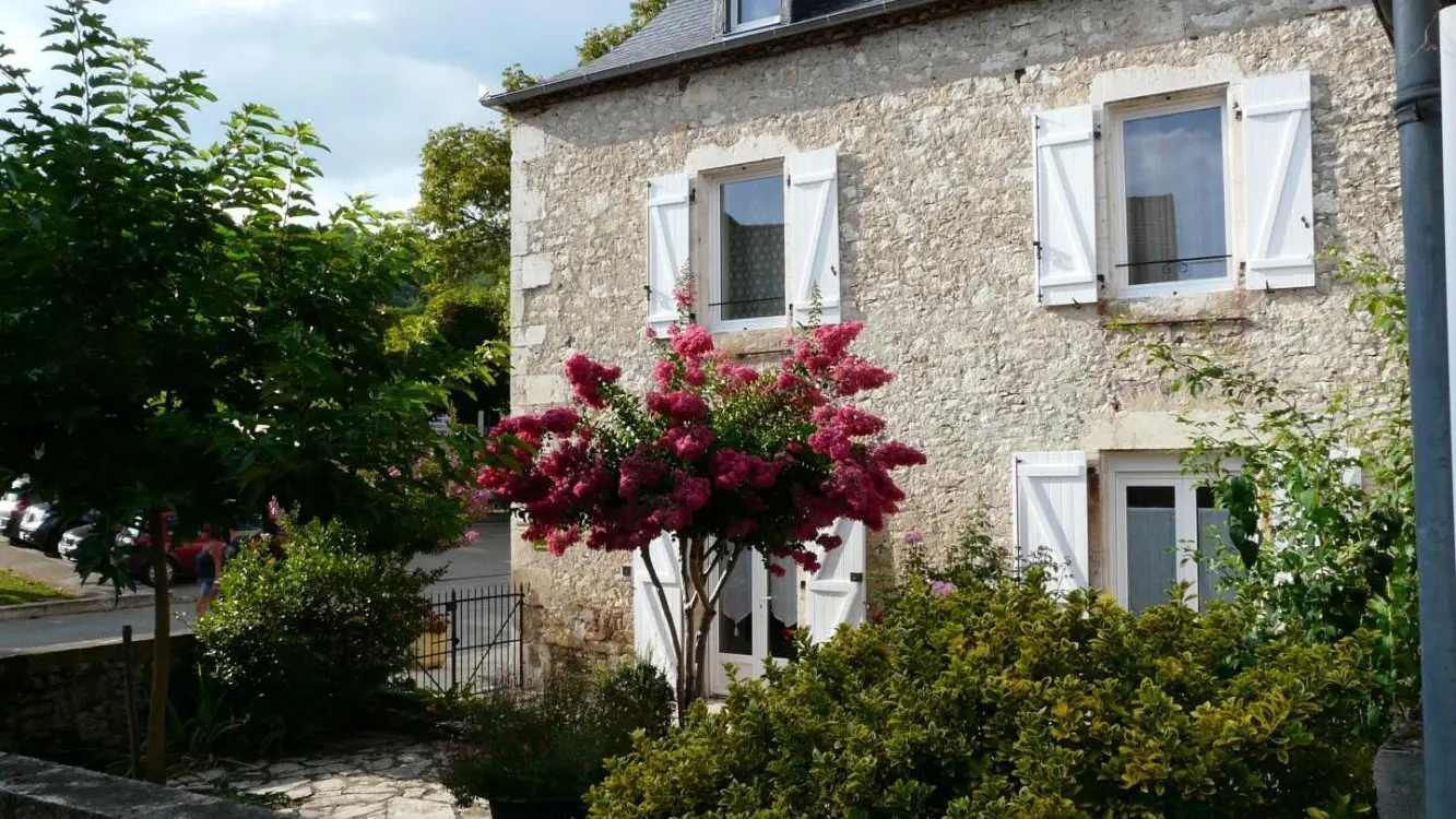 Nardo Chez Yvette-Saint Sozy-Extérieur