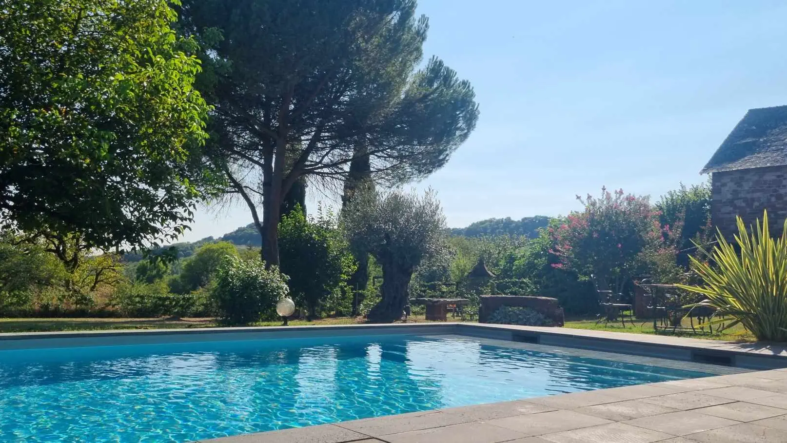 Piscine privée accessible