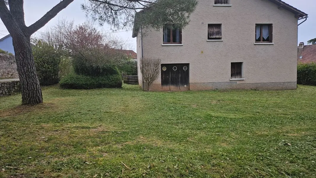 extérieur dérrière