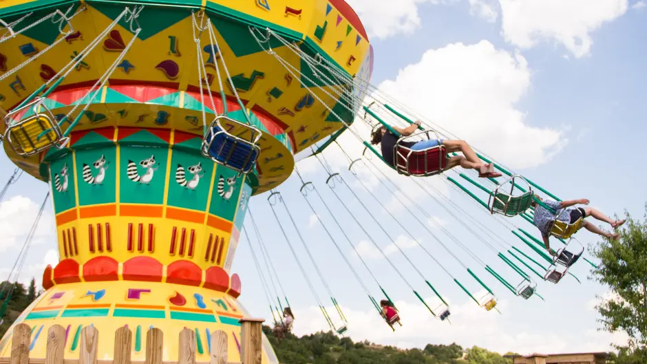 Les Chaises Volantes