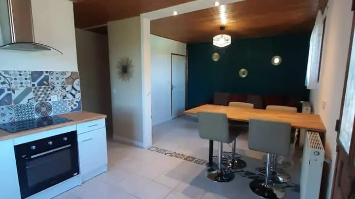 Gite de Foyt - cuisine/séjour