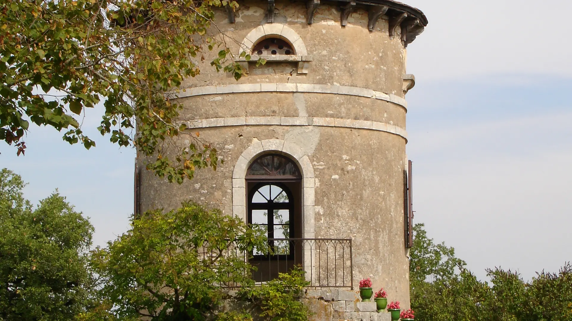 Le pigeonnier du sol del Pech