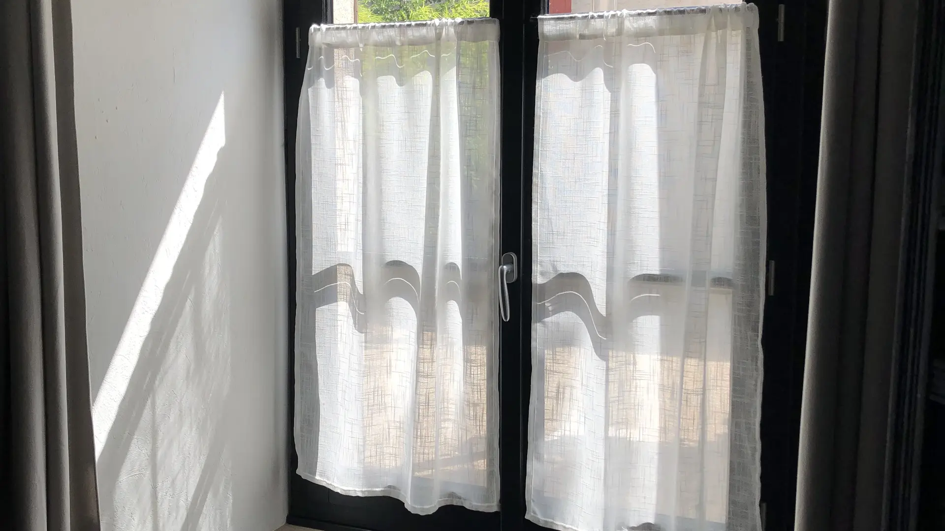 Fenetre sur la place