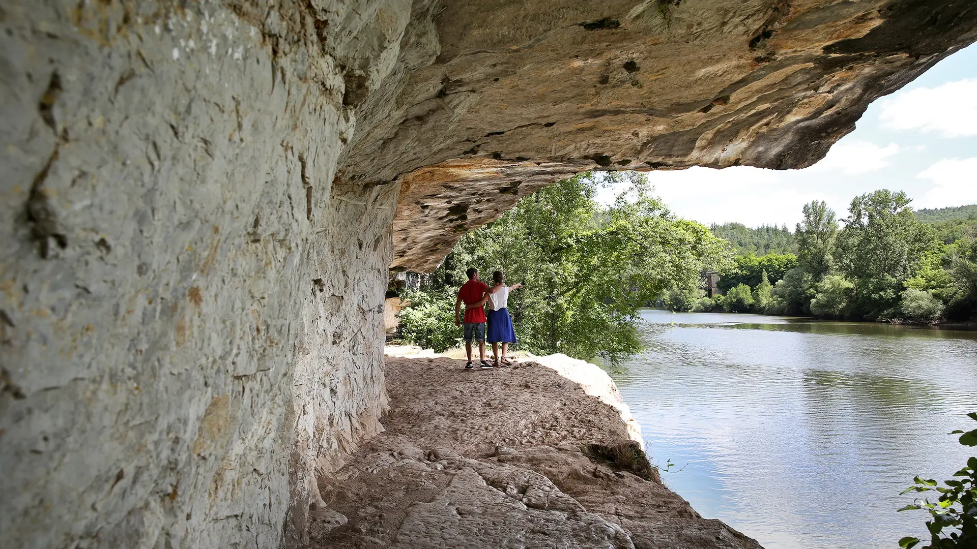 Chemin de halage de Bouziès à Saint-Cirq Lapopie