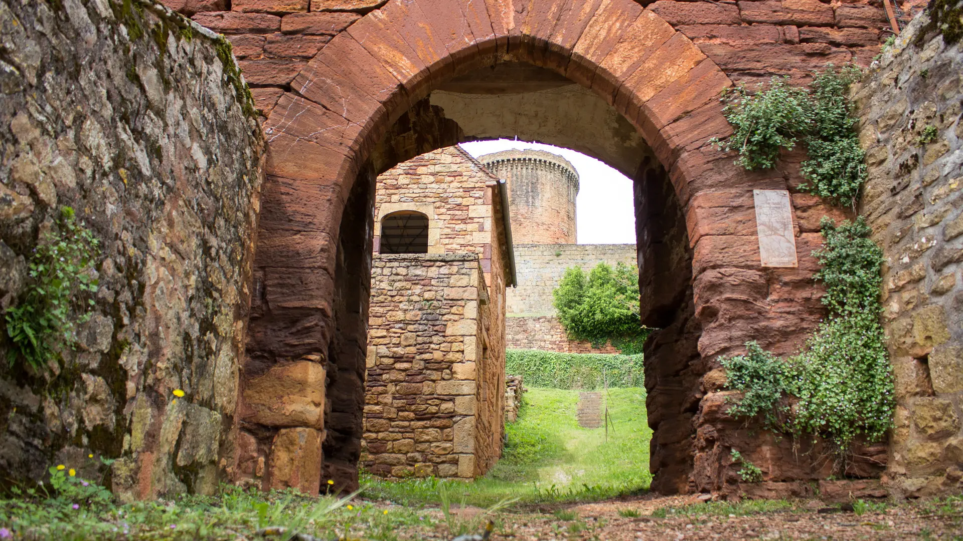 Château de Castelnau - Arche