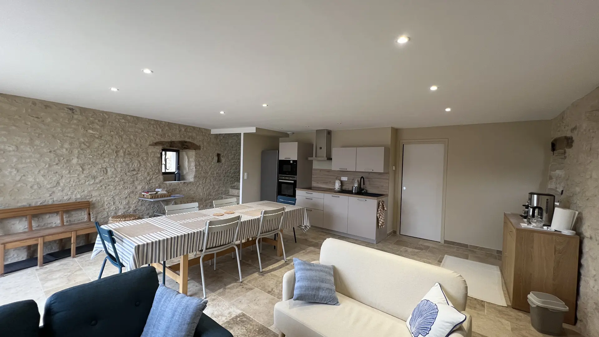 ...AIGA - salle commune