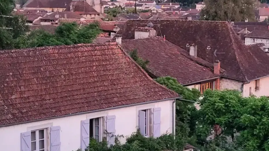 VUE SUR ESCALIERS DU CALVAIRE