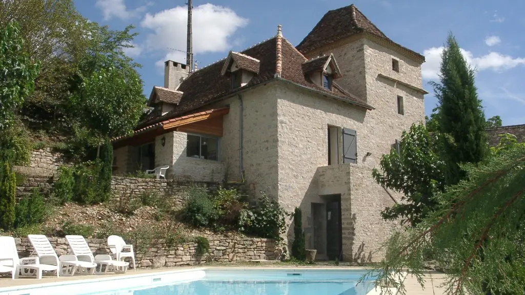 La Maison d'Andressac vue depuis la piscine