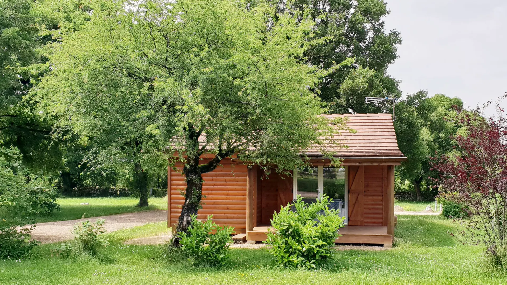 02-Camping leroc_rocamadour_chalet