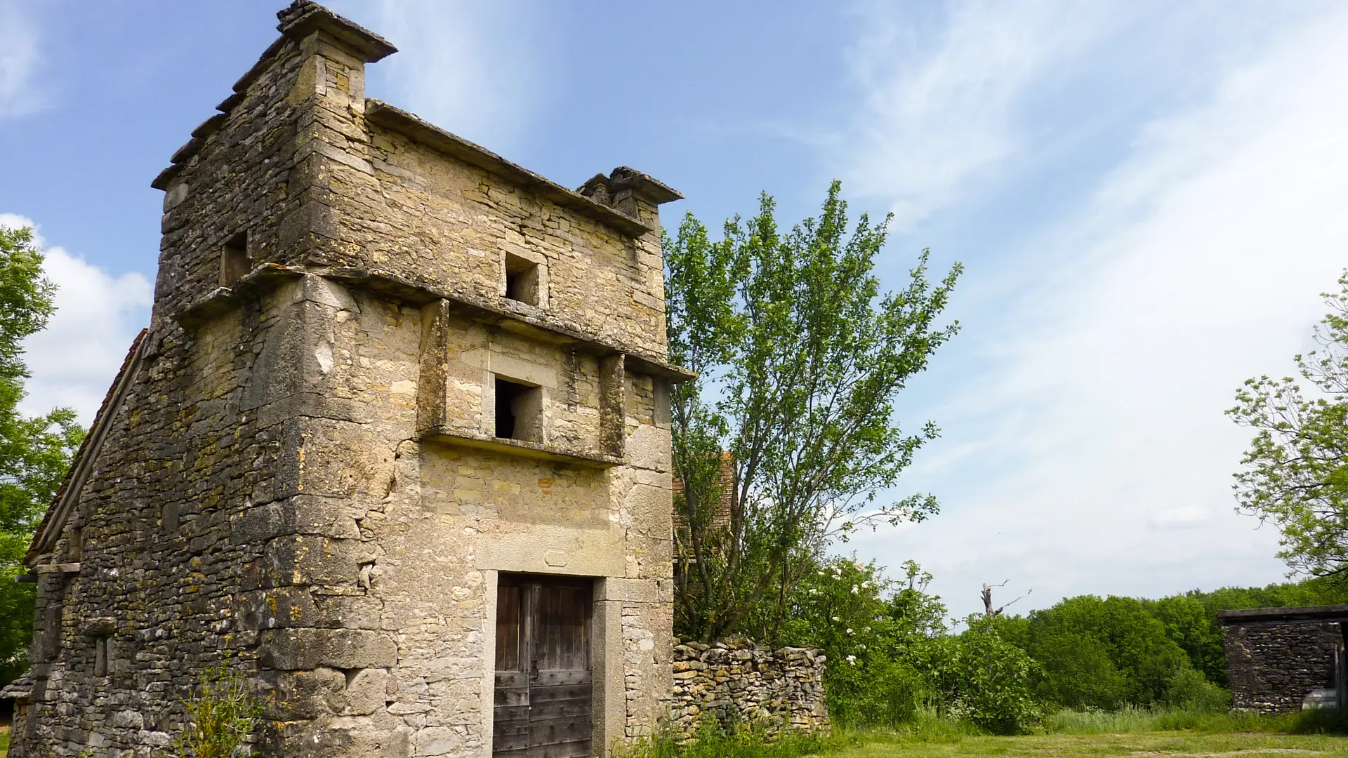 06Lieu dit le Bécarde - patrimoine batît en pierre © Lot Tourisme - C. Sanchez
