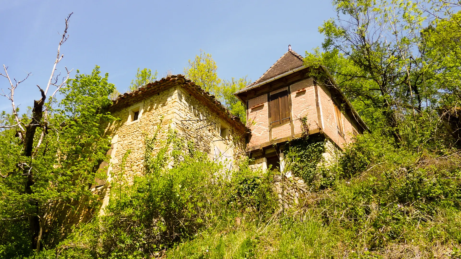 09Lherm - Maison sur les hauteurs © Lot Tourisme - C. Sanchez