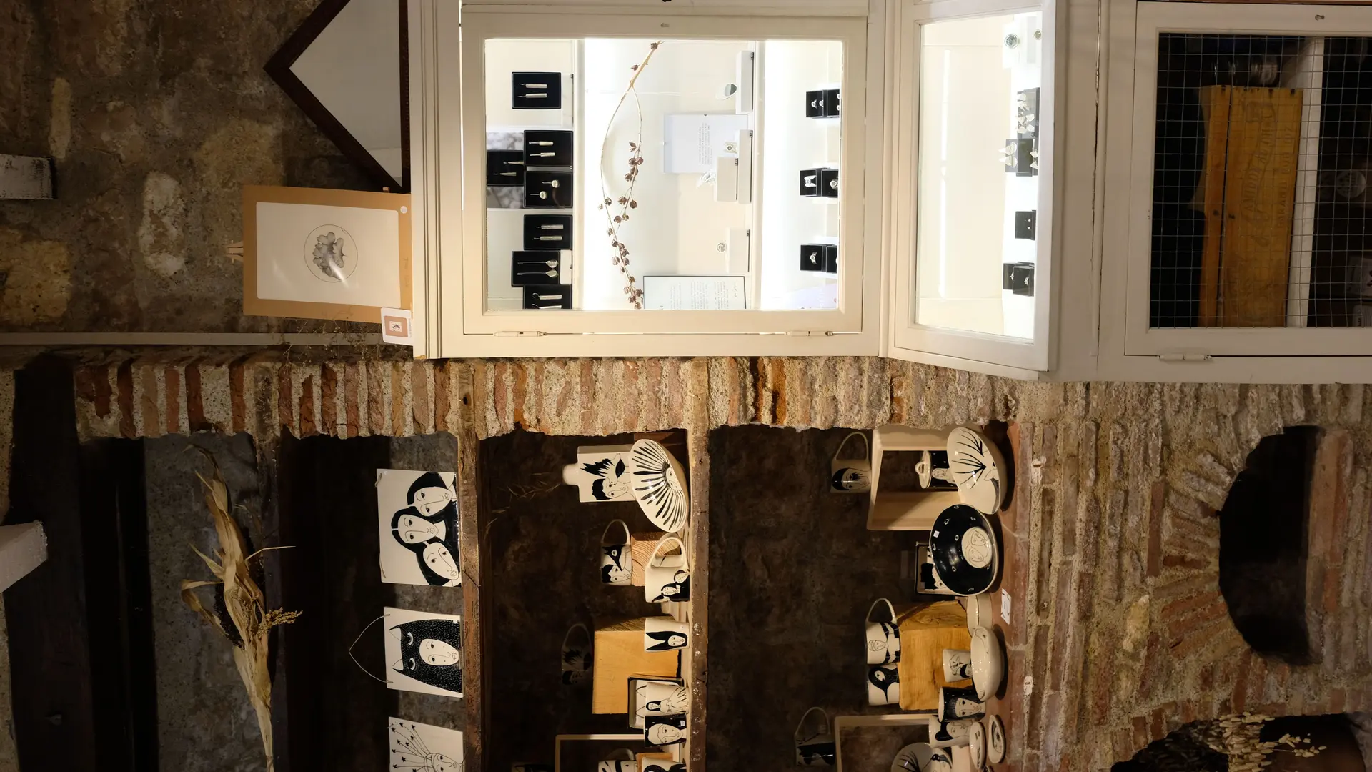 Ainsi que des bijoux en argent