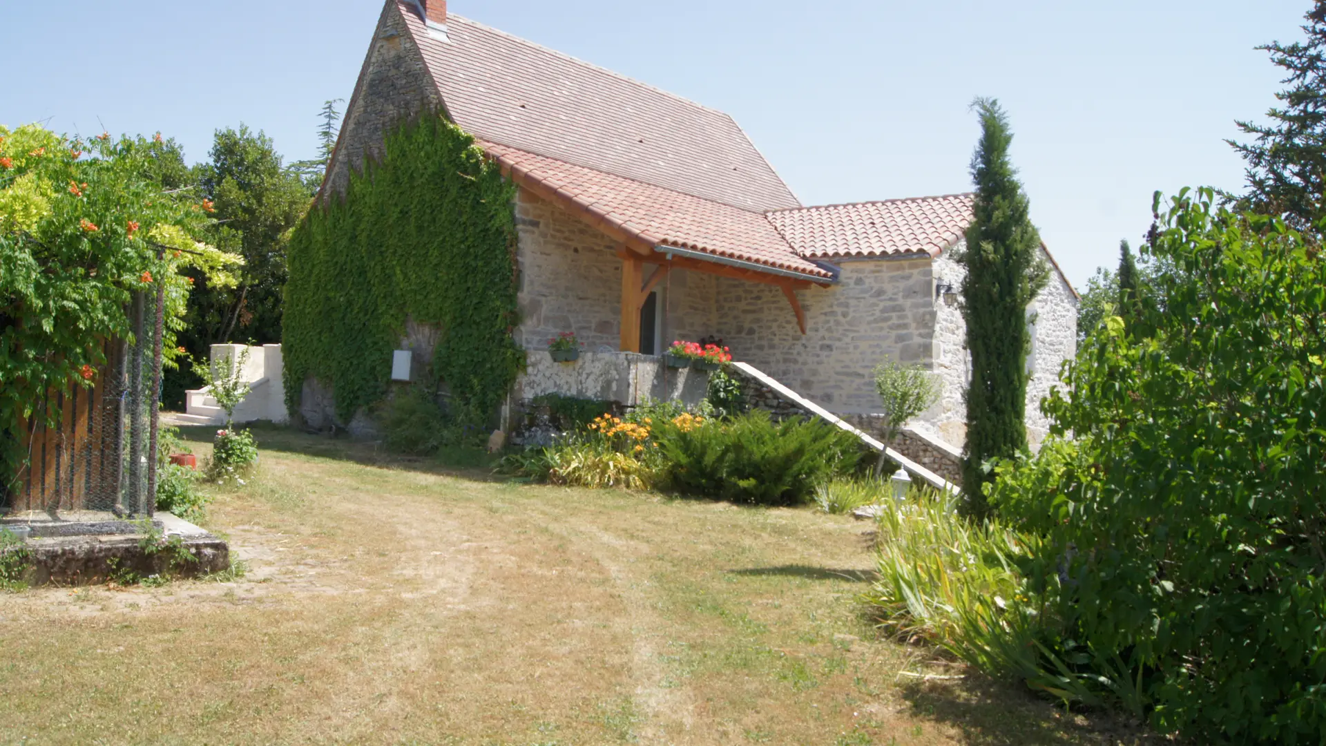 1 - Gîte LES ROMARIN