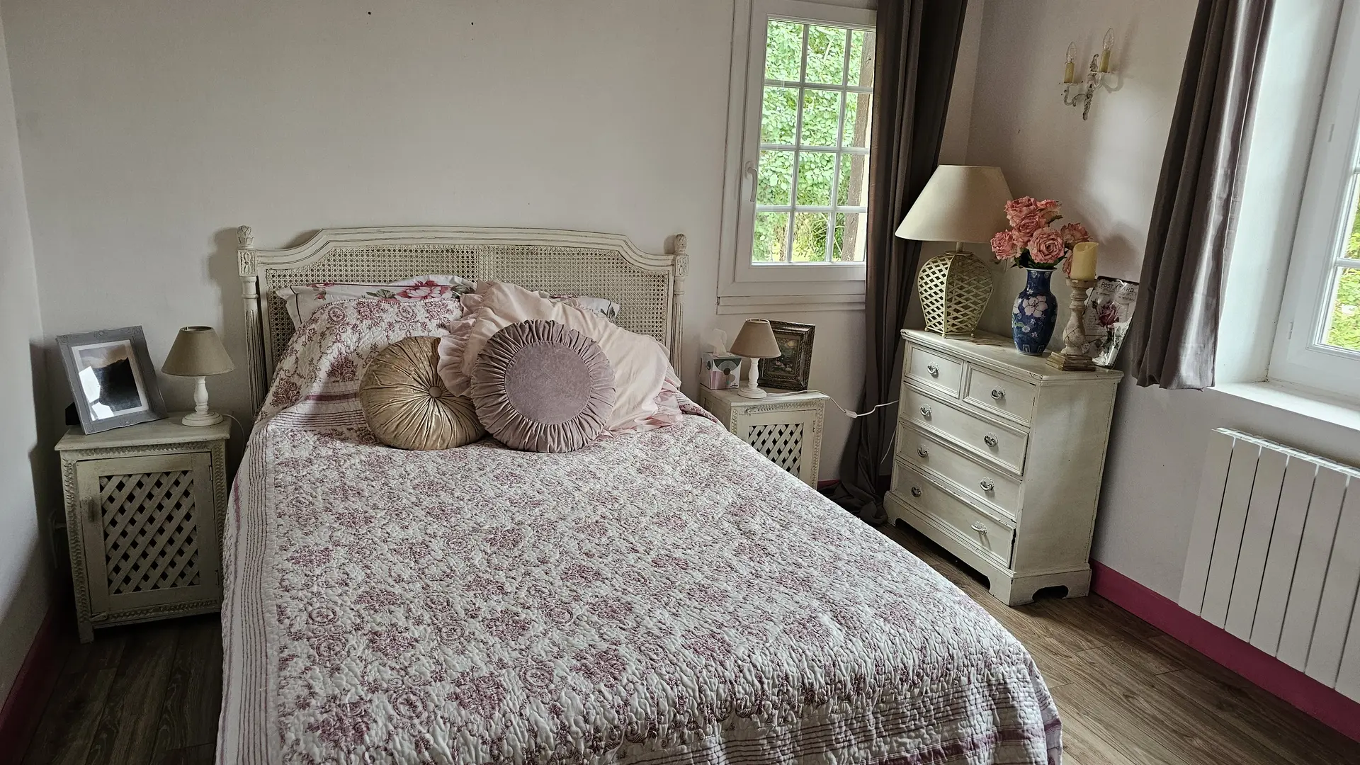 Chambre 2 personnes lit Queen size