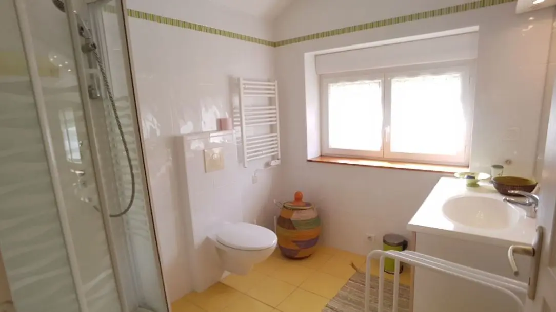 11 Salle d'eau gite