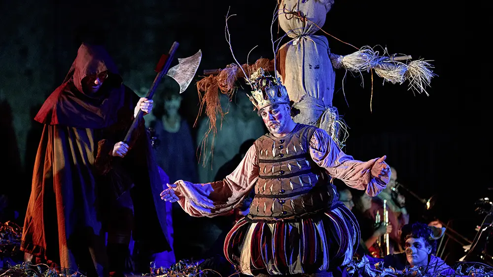 15-falstaff-_5D35048