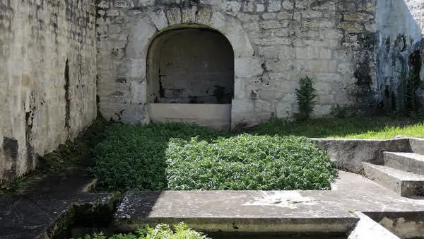 Circuits les chemins anciens de Pern PC17 - Pern