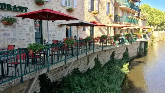 180621HotelPontdOr_Figeac_Terrasse