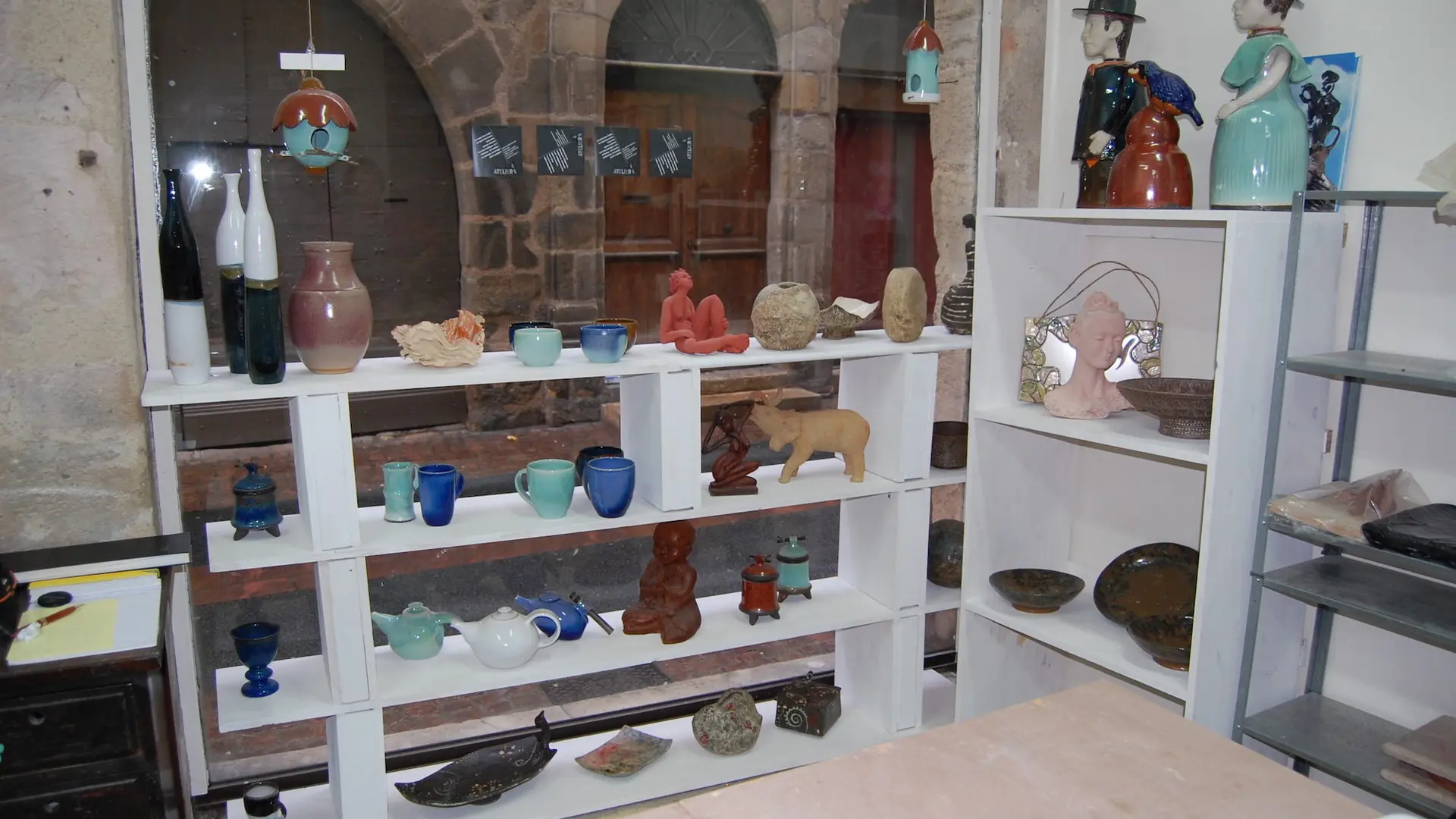 191119Atelier36_Figeac_Vitrine