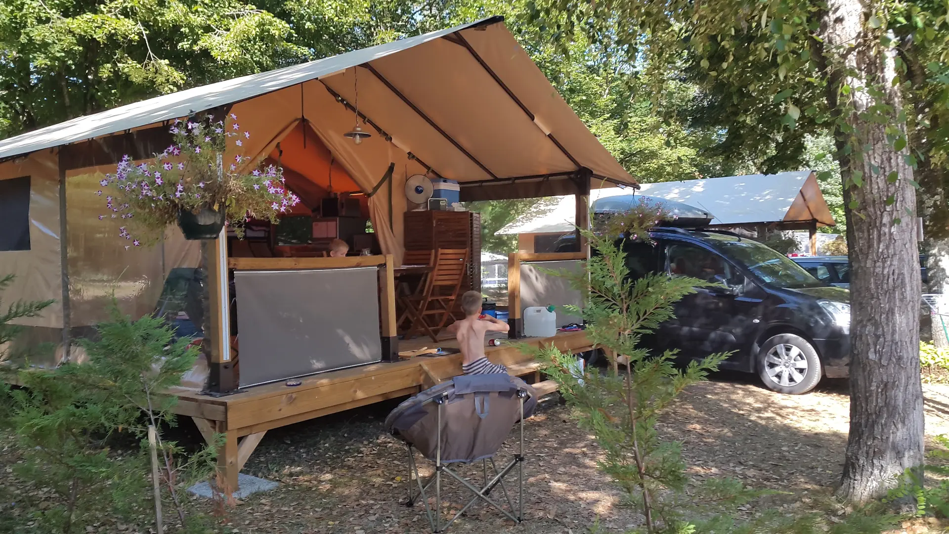 Camping Les Rives du Céou Tente Lodge