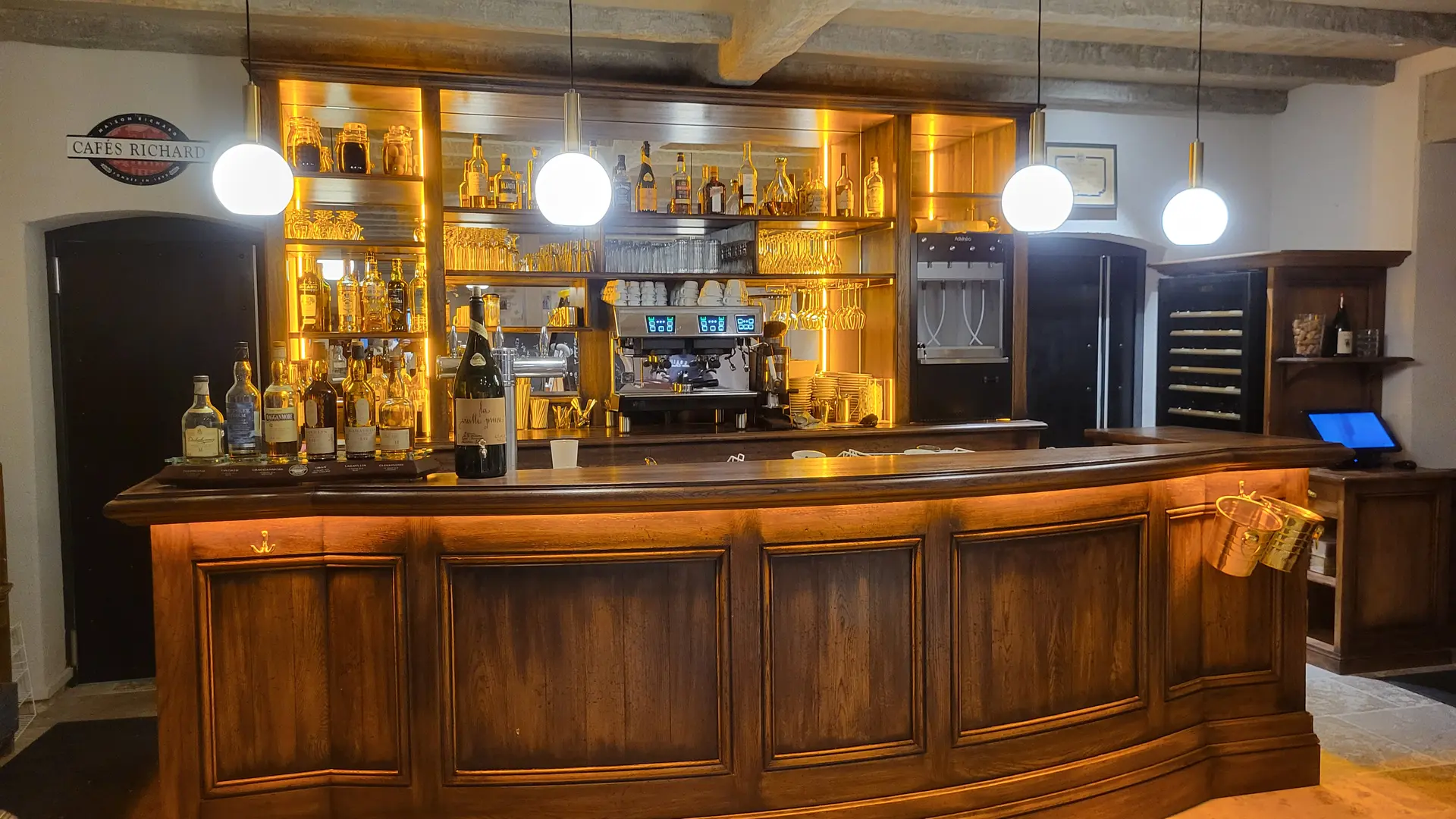 Le bar du restaurant