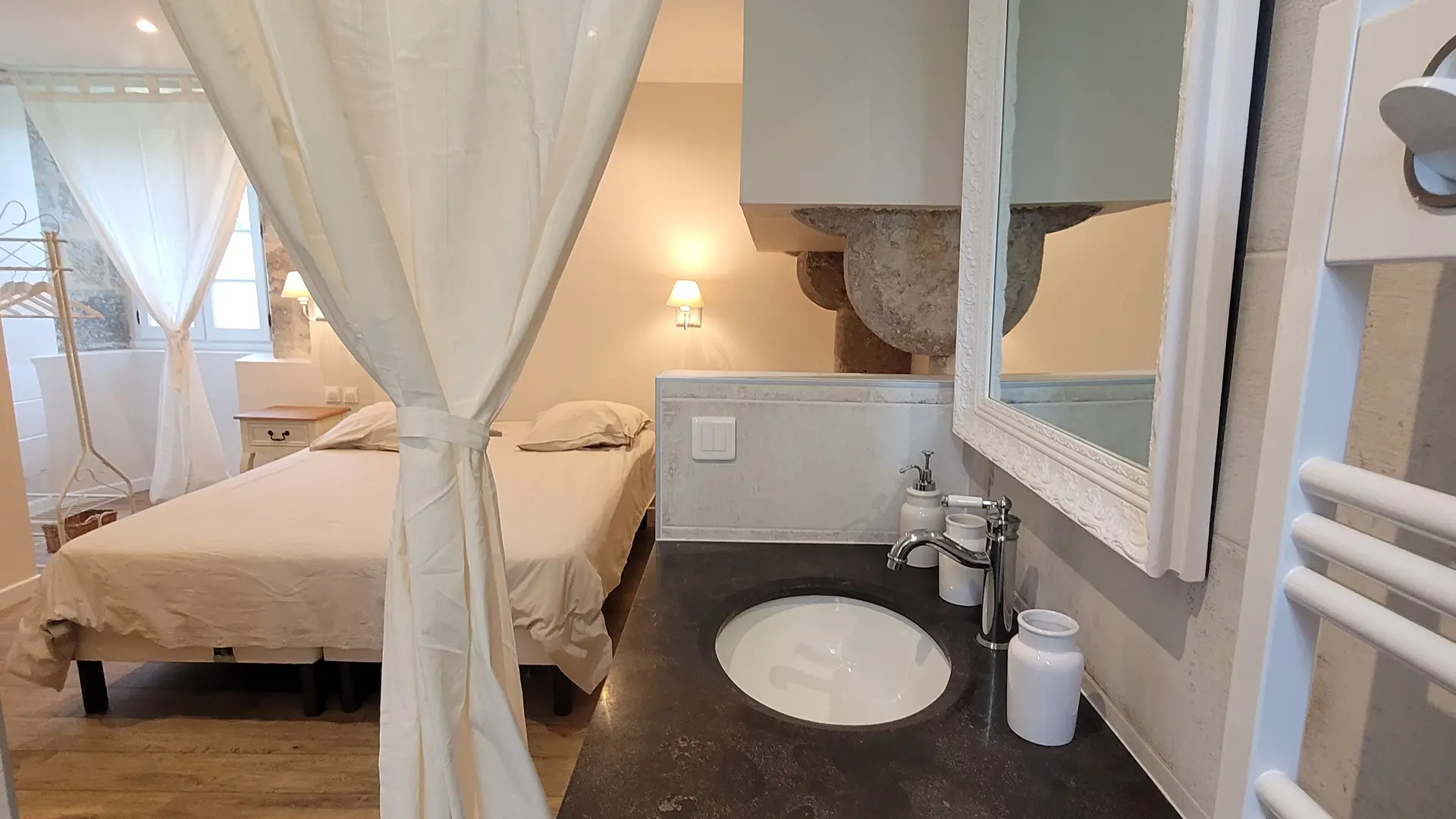 Salle de bain chambre 1