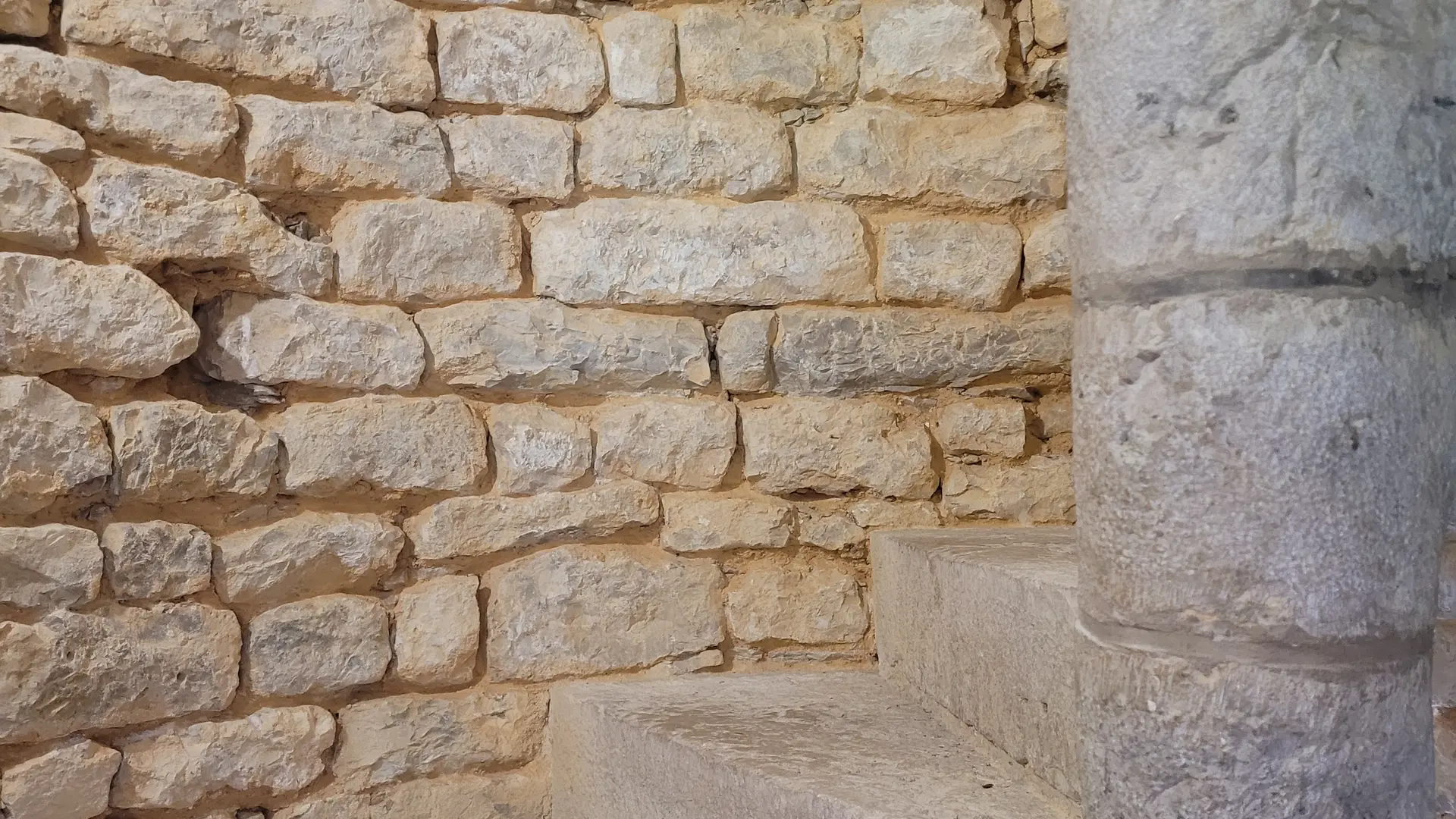 escalier a vis tour