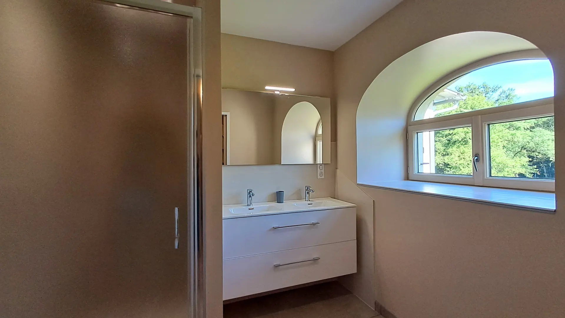 salle d'eau de la suite parentale
