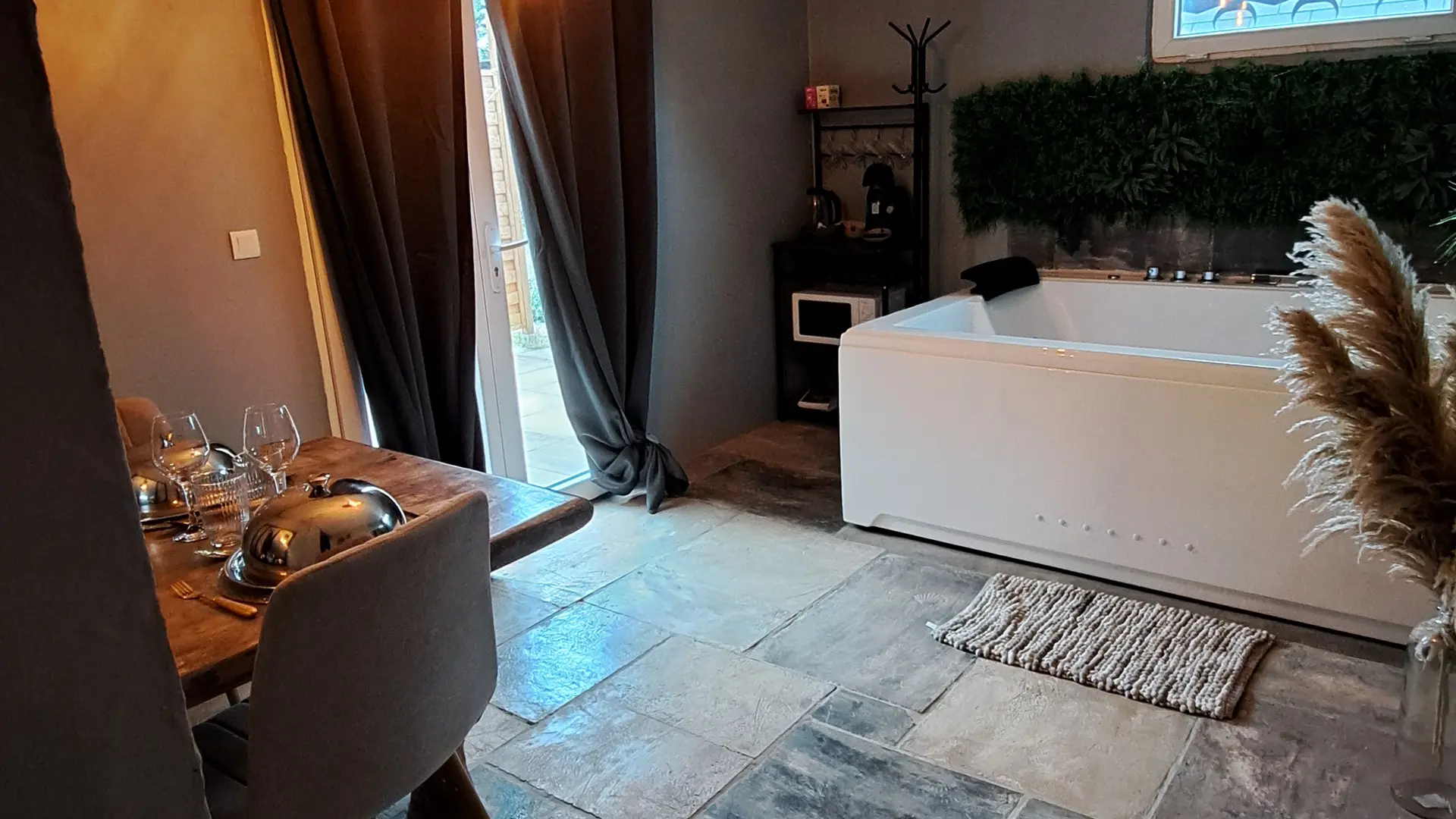 coin repas et balnéo