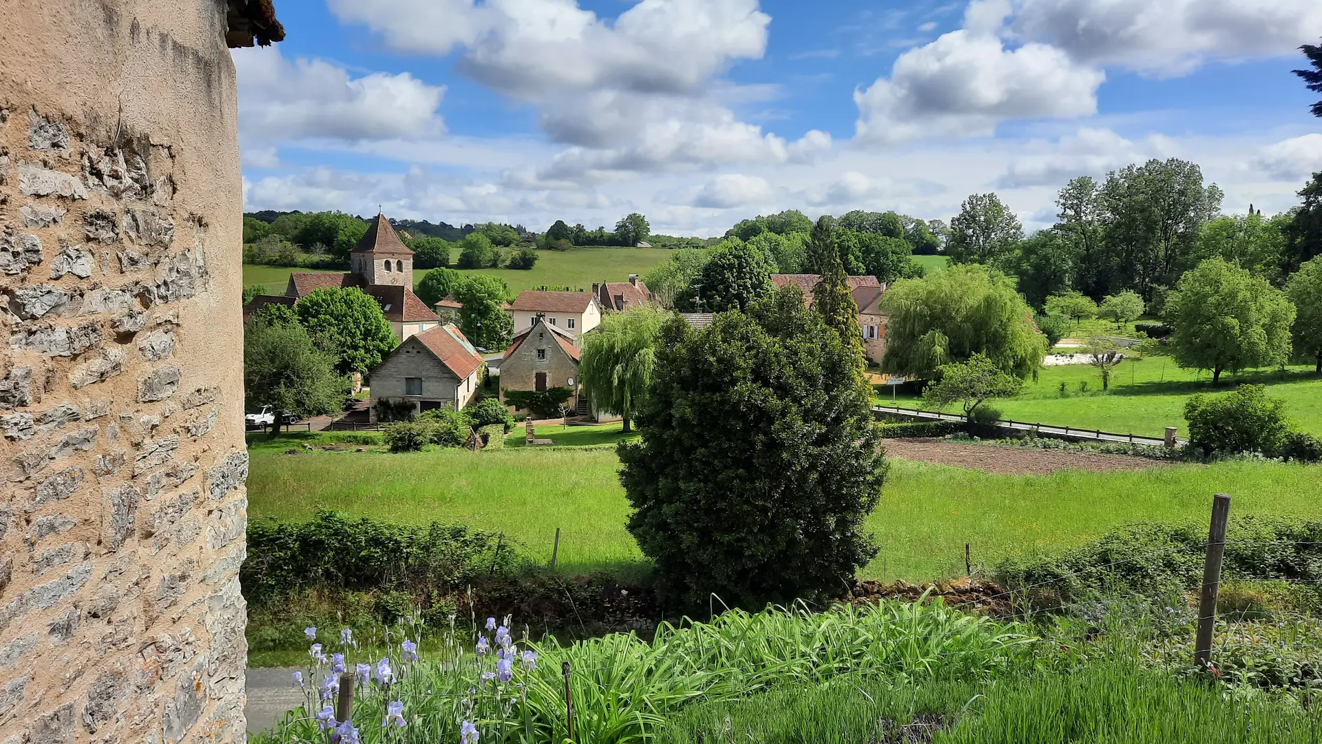 vue sur st Cirq bel Arbre